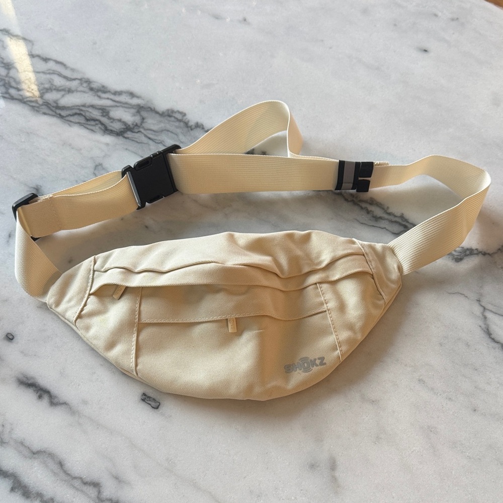 NWT Shokz Fanny Pack - Beige